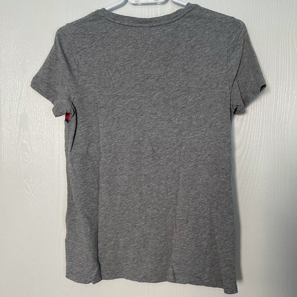 Tommy Hilfiger t-shirt - Picture 3 of 3